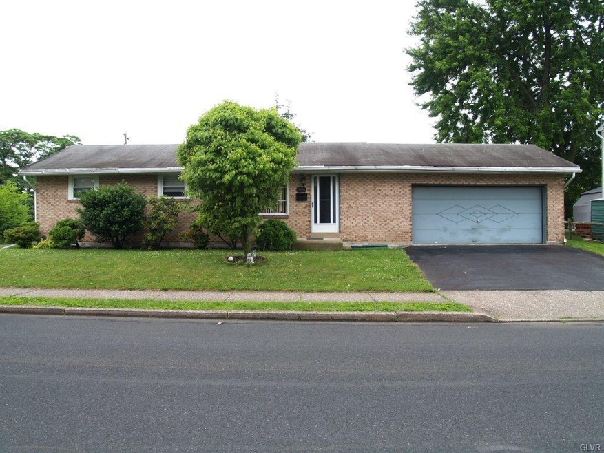 1020 Colorado St, Allentown, PA 18103 - photo 1