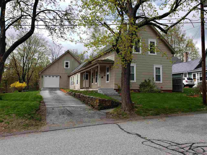 9 Blake St, Pittsfield, NH 03263 - photo 1