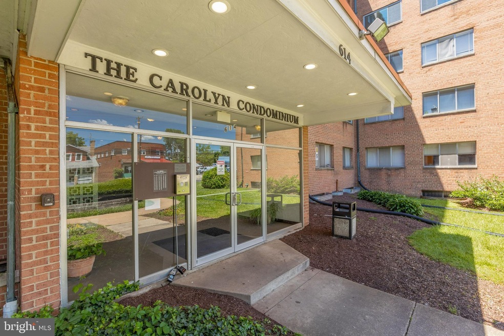 The Carolyn Condominiums unit 410, Silver Spring, MD 20910 - photo 1