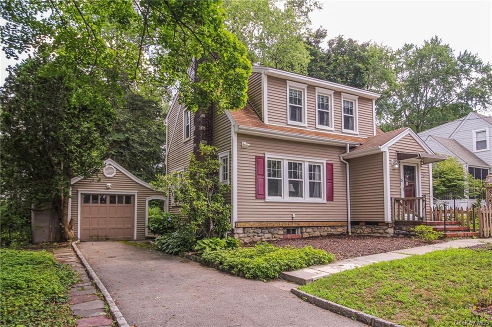 5 Whittier Ave, Cortlandt Manor, NY 10567 - photo 1