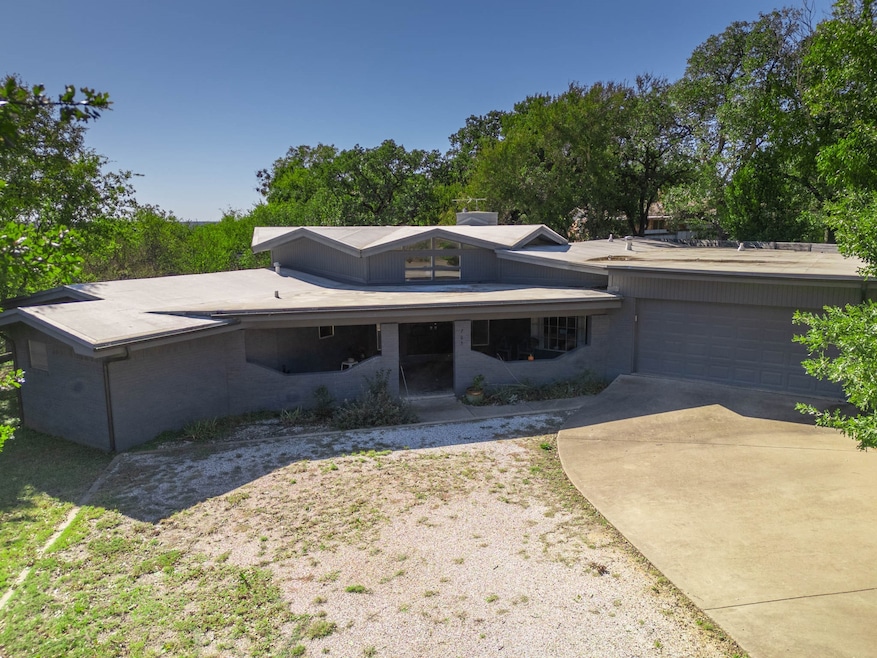 For Sale $425,000 • Co-Listing Agent