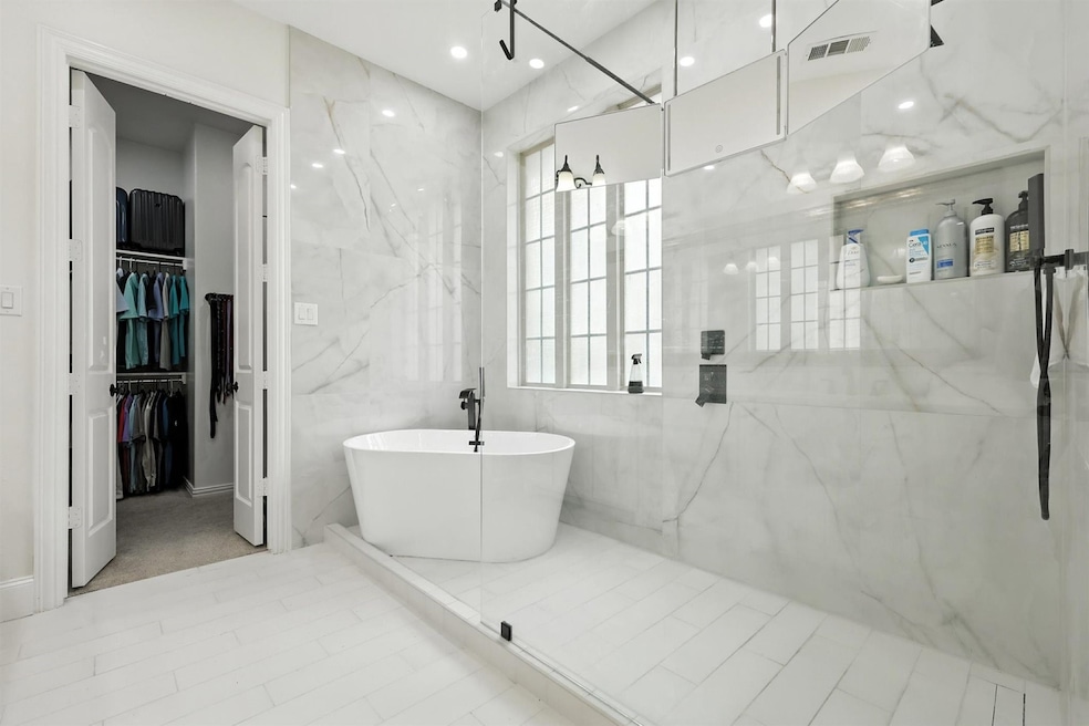 628 Four Stones Blvd, the Colony, TX 75056 - photo 1