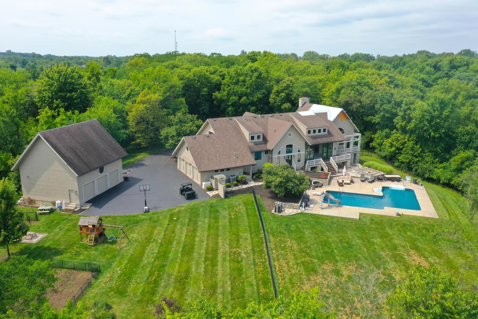 Coming Soon $2,350,000 • Co-Listing Agent