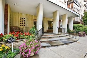 1 Washington Square unit 6B, Larchmont, NY 10538 - photo 1