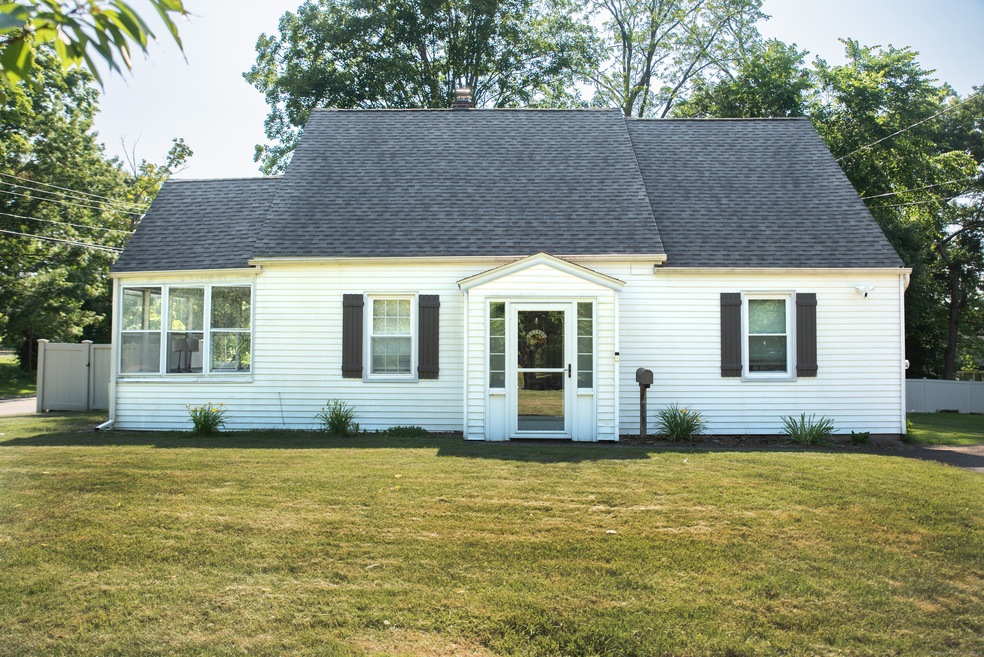 455 West St, Middletown, CT 06457 - photo 1