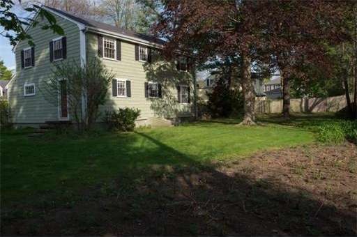 6 Rainbow Rd, Marblehead, MA 01945 - photo 1