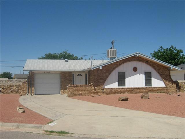 14799 Chazy Ct, Horizon City, TX 79928 - photo 1