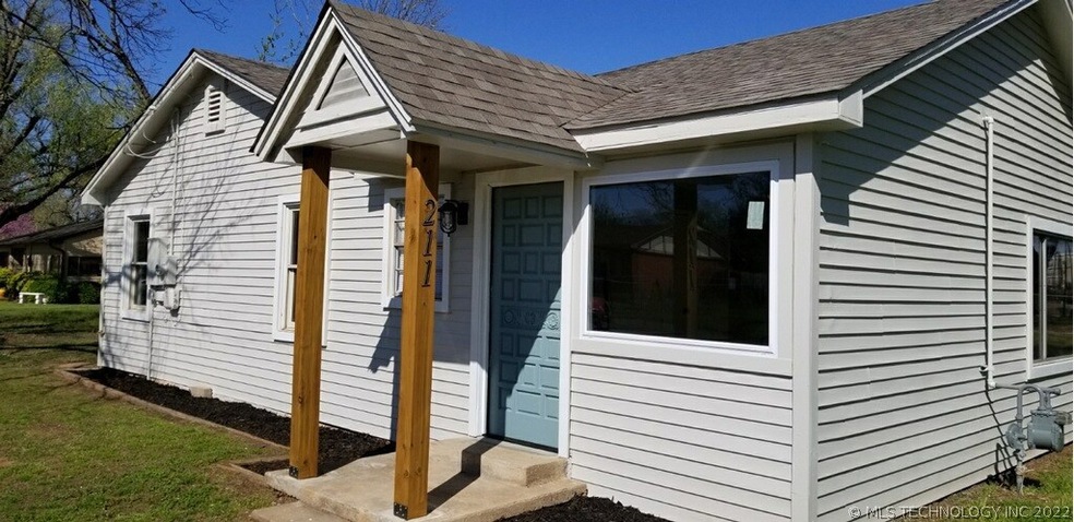 211 E K Place, Jenks, OK 74037 - photo 1