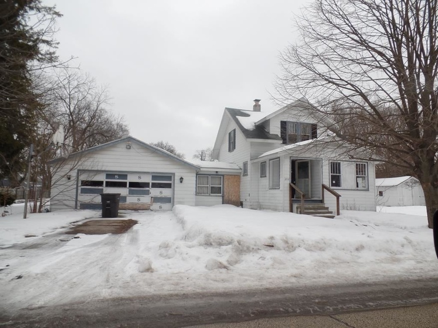 2712 Roosevelt Ave, Elkhart, IN 46517 - photo 1