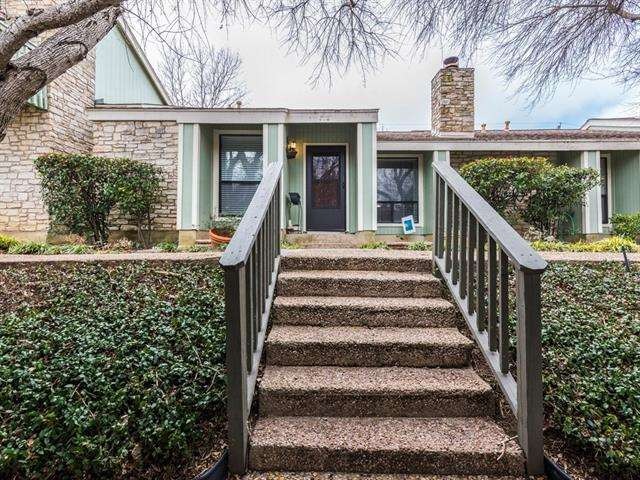 Beautiful, remodeled 2 bedroom, 1 bathroom condo i