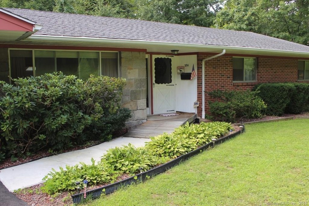 374 E Mountain Rd, Waterbury, CT 06706 - photo 1