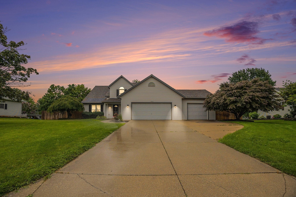 Sold $460,000 • Co-Listing Agent