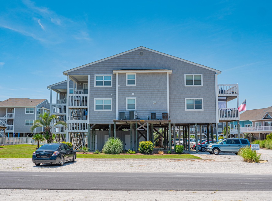 7 Harbor Drive, OIB-27 (1)