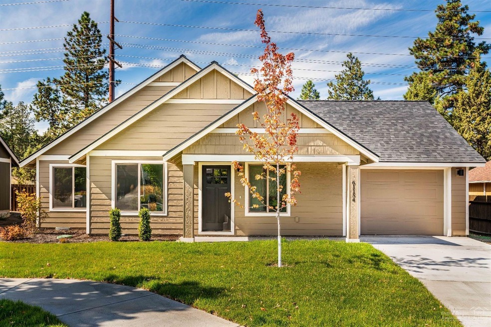 61154 Geary Dr, Bend, OR 97702 - photo 1