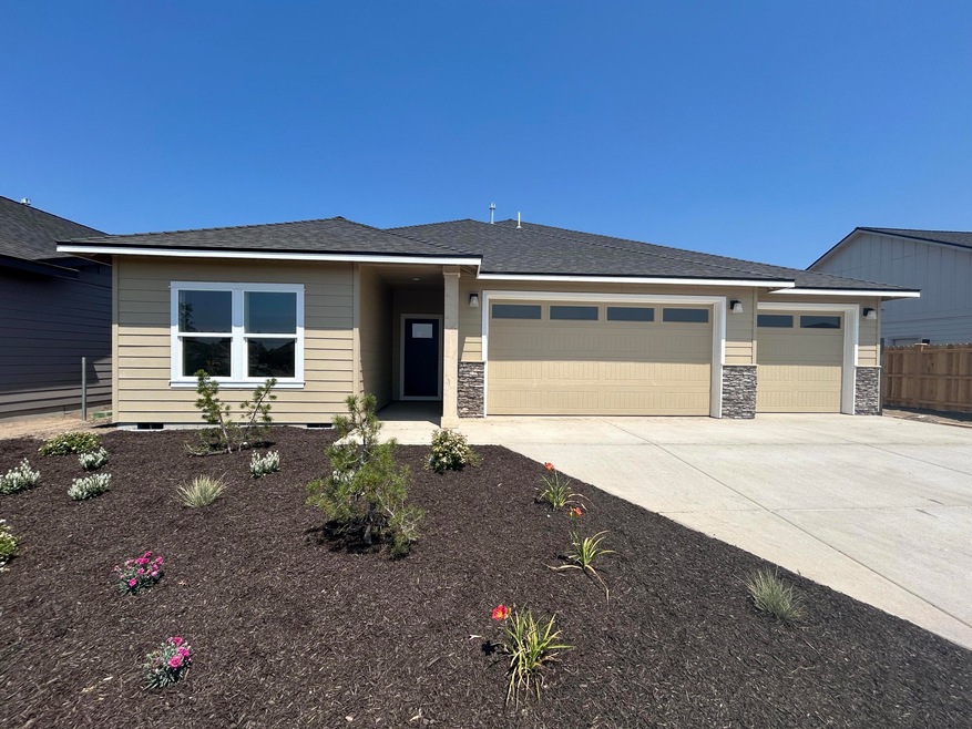 Lot 24 the Hamilton
