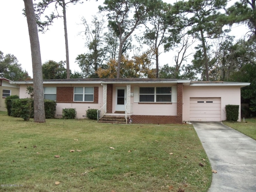 716 Antigua Rd, Jacksonville, FL 32216 - photo 1