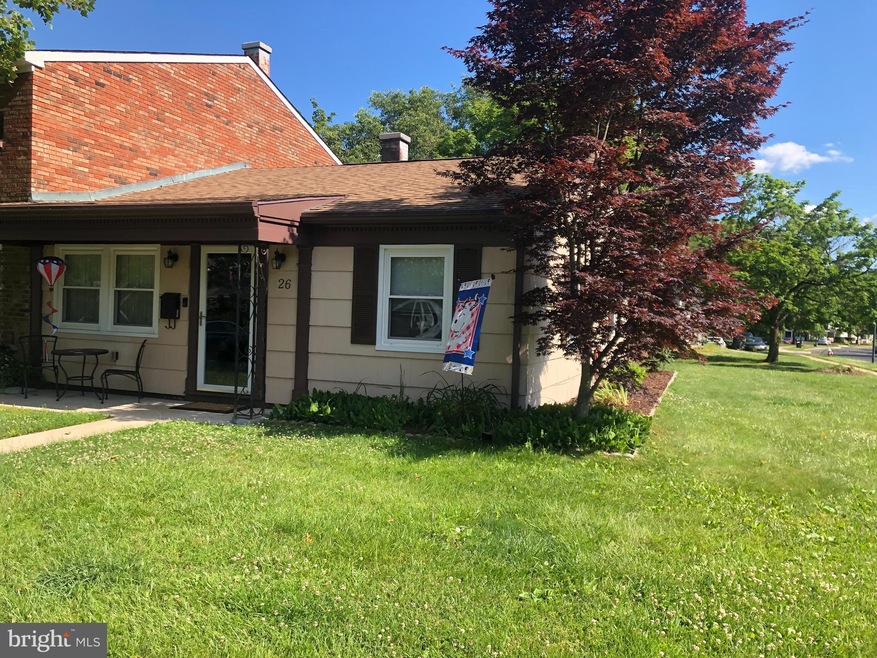 26 Rittenhouse Ct, Willingboro, NJ 08046 - photo 1