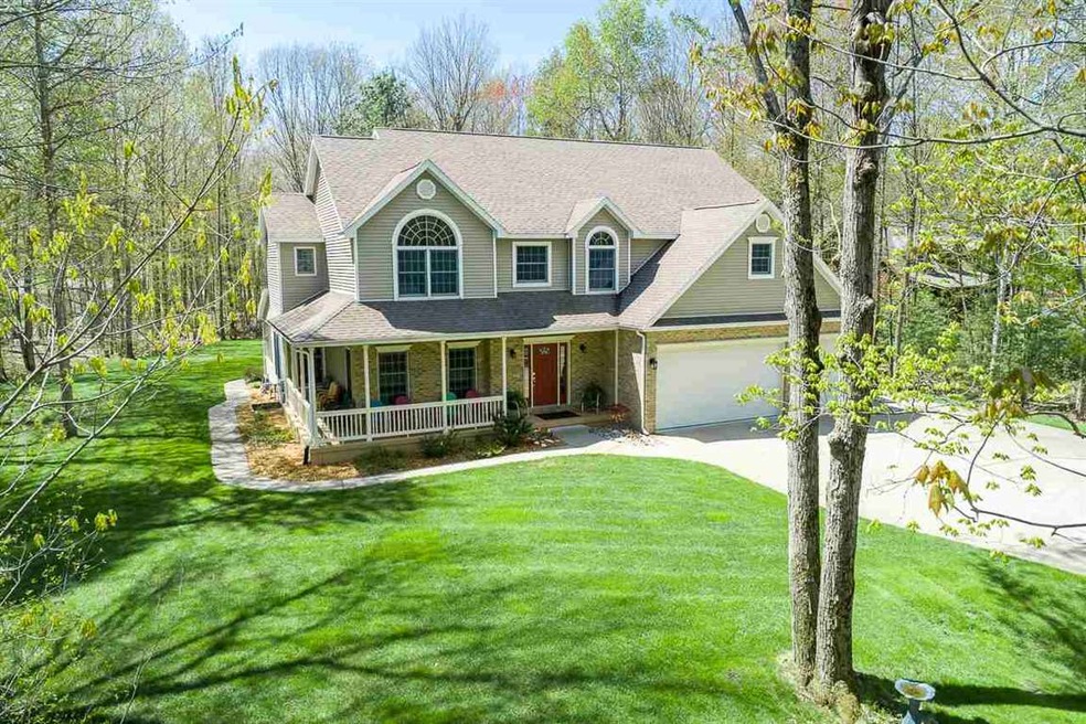 3090 E Maple Hill Ct, Midland, MI 48642 - photo 1