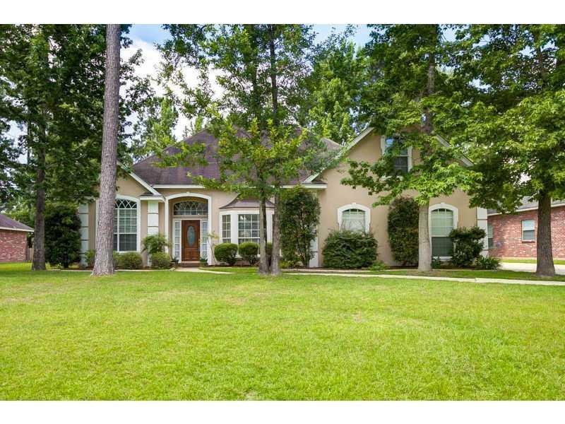 Facade/Exterior Front. Lots of curb appeal with th