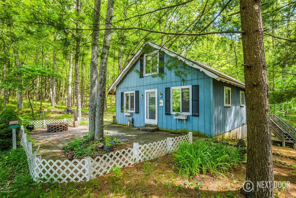 248 Harbison Dr, Bitely, MI 49309 - photo 1