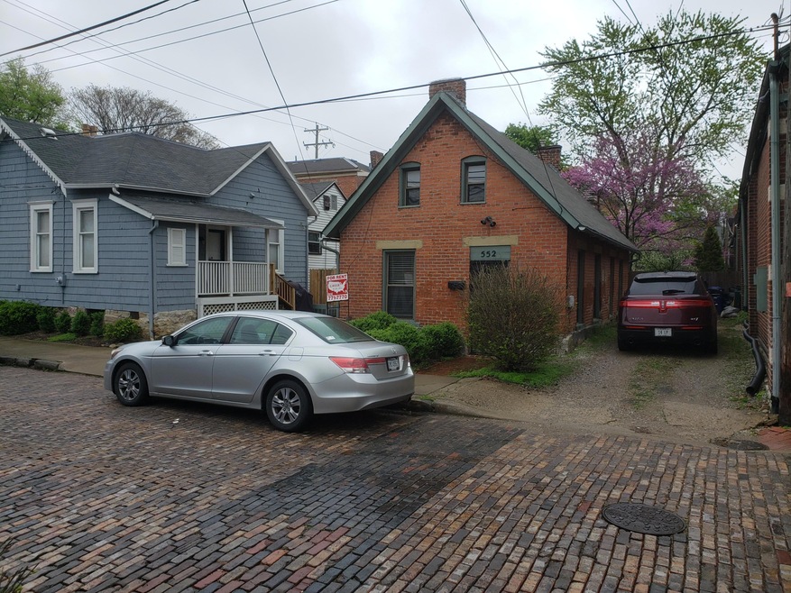 552 S Pearl St, Columbus, OH 43215 - photo 1