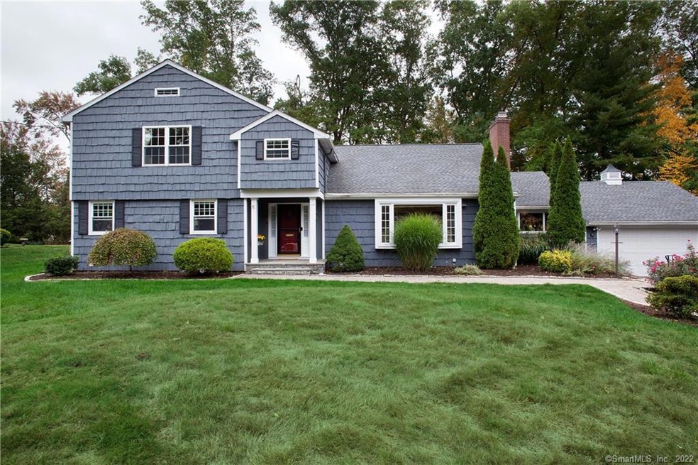 71 Cliffmore Rd, West Hartford, CT 06107 - photo 1