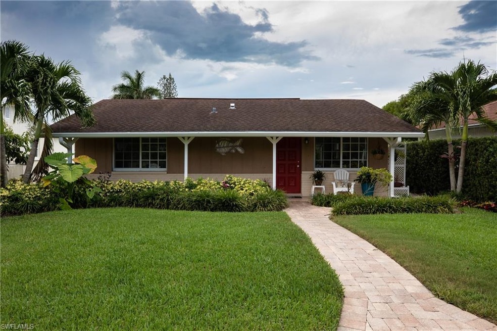 1212 Highlands Dr, Naples, FL 34103 - photo 1