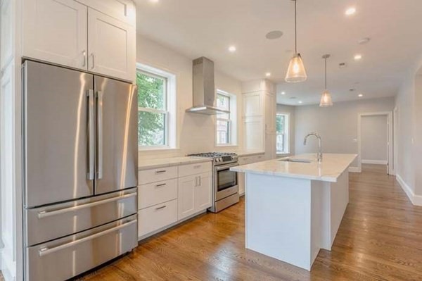 1650 Columbia Rd unit 1, Boston, MA 02127 - photo 1