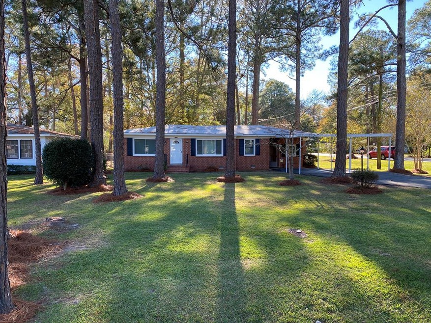 1102 12th St E, Tifton, GA 31794 - photo 1