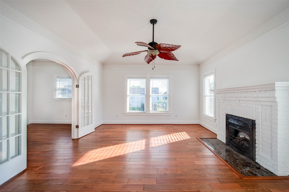 For Rent $1,800/month