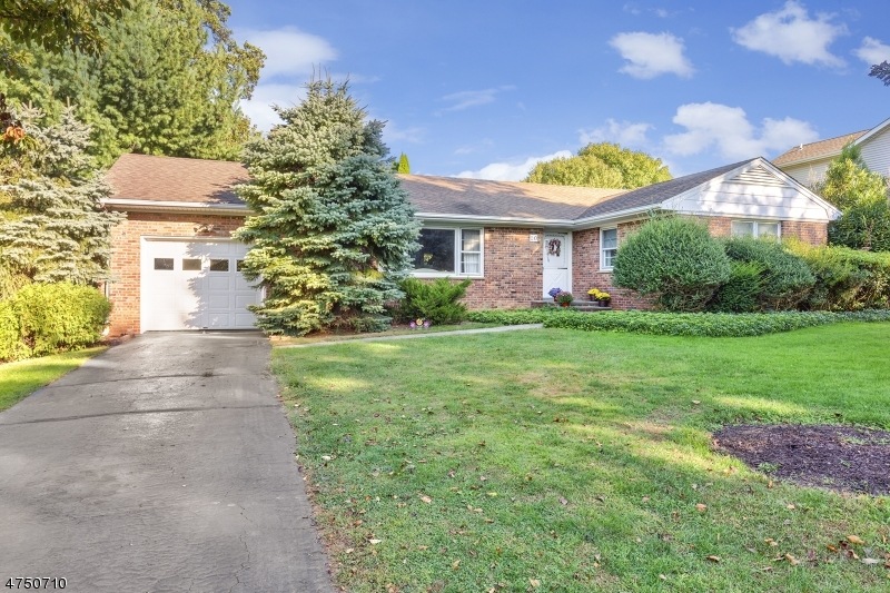 20 Hill St, Bernardsville, NJ 07924 - photo 1