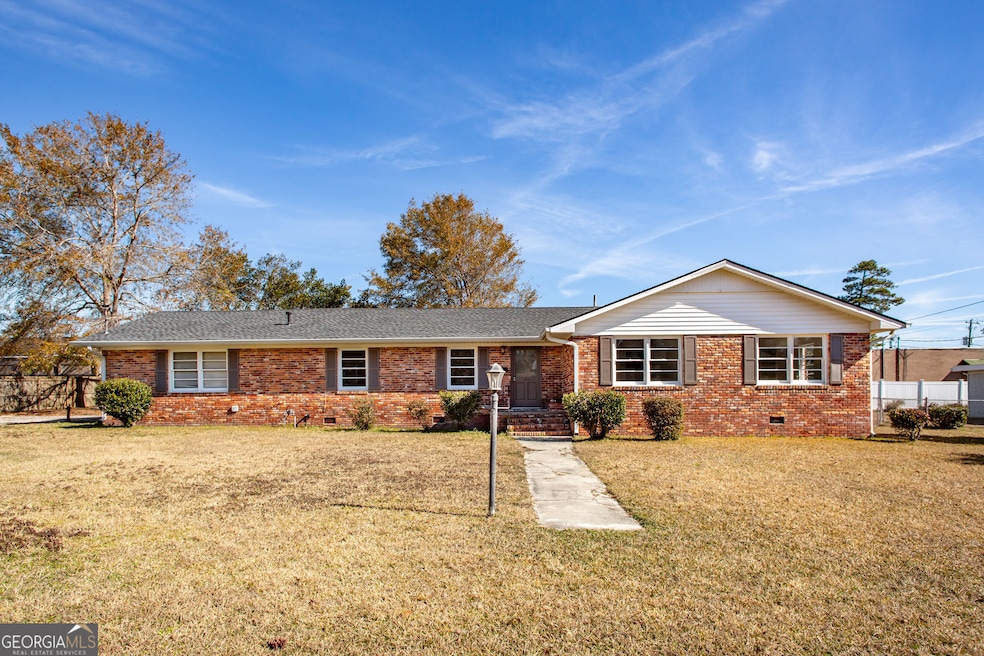 406 Preston St, Waycross, GA 31501 - photo 1