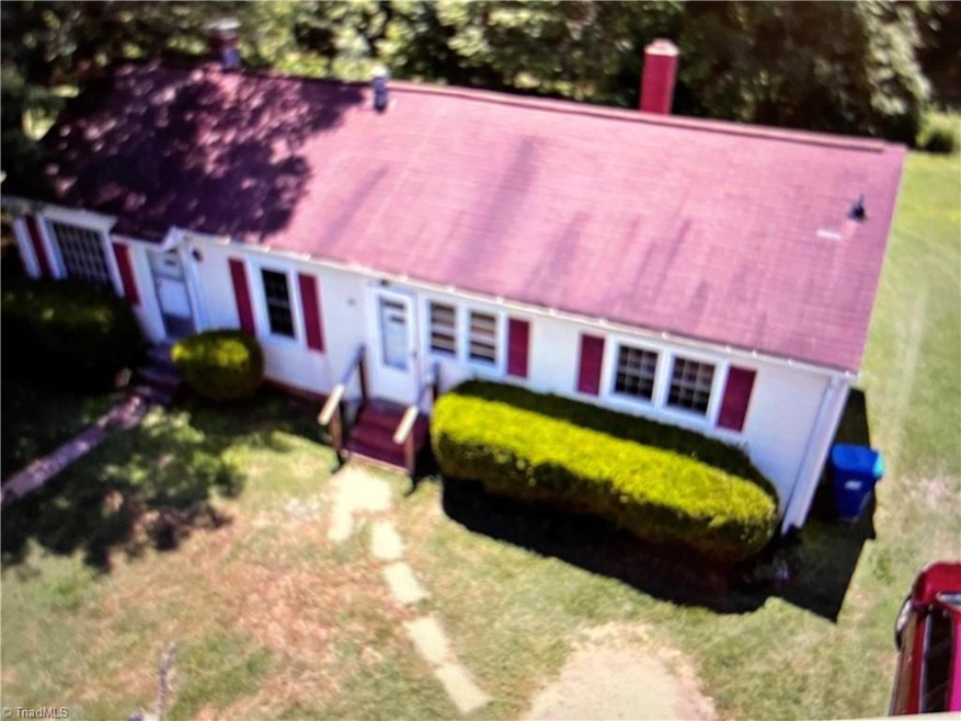 171 Wright St, Ramseur, NC 27316 - photo 1