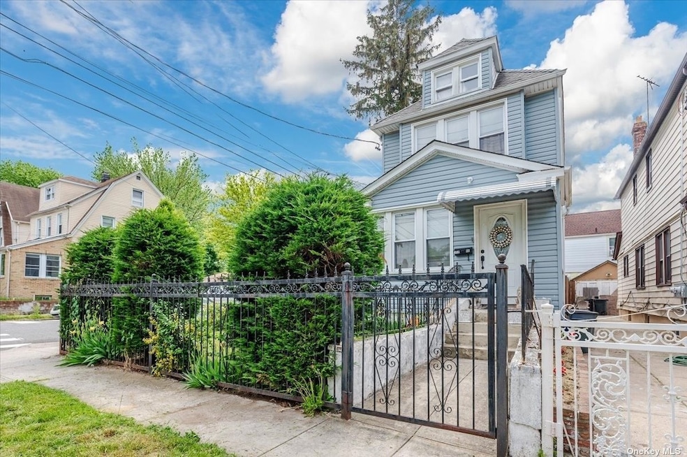 Sold $685,000 • Co-Listing Agent