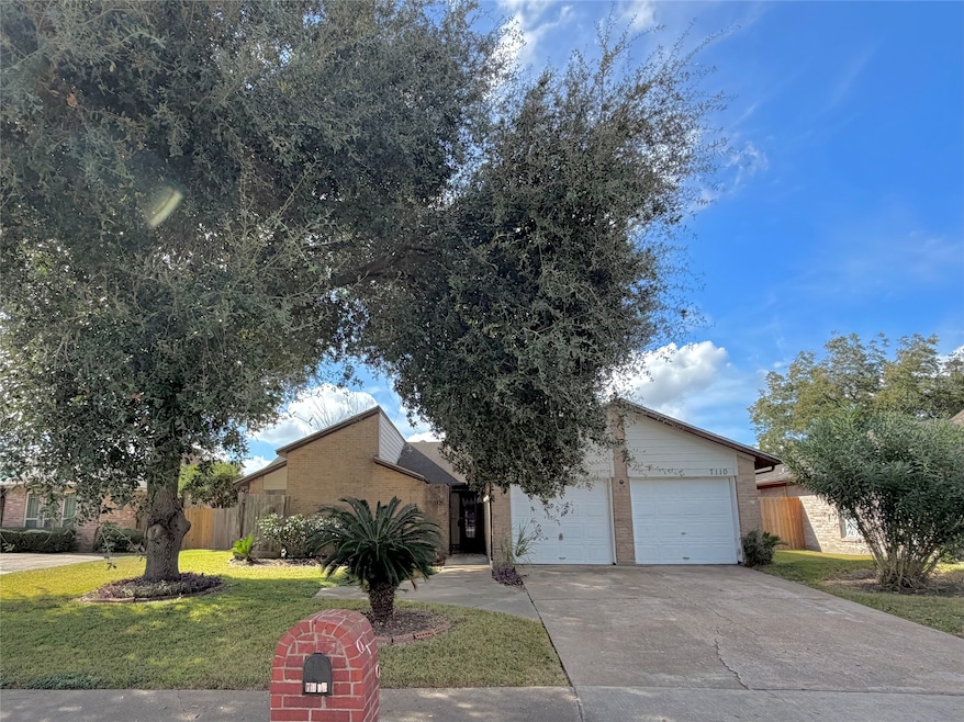 7110 Westbranch Dr, Houston, TX 77072 - photo 1