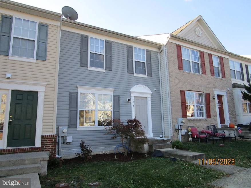 412 Pendleton Ln, Strasburg, VA 22657 - photo 1