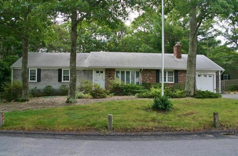 26 Thoreau Dr, Centerville, MA 02632 - photo 1