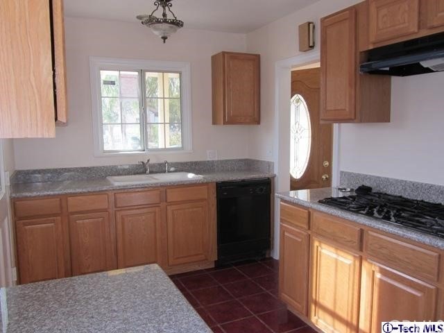 14744 Ararat St, Sylmar, CA 91342 - photo 1