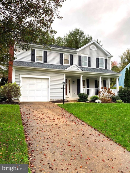 9508 Stoneoak Rd, Baltimore, MD 21236 - photo 1