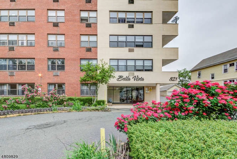 821 Jersey Ave unit H, Elizabeth, NJ 07202 - photo 1