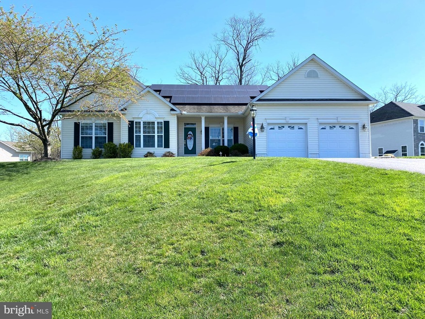 17 Patapsco Cir, Falling Waters, WV 25419 - photo 1