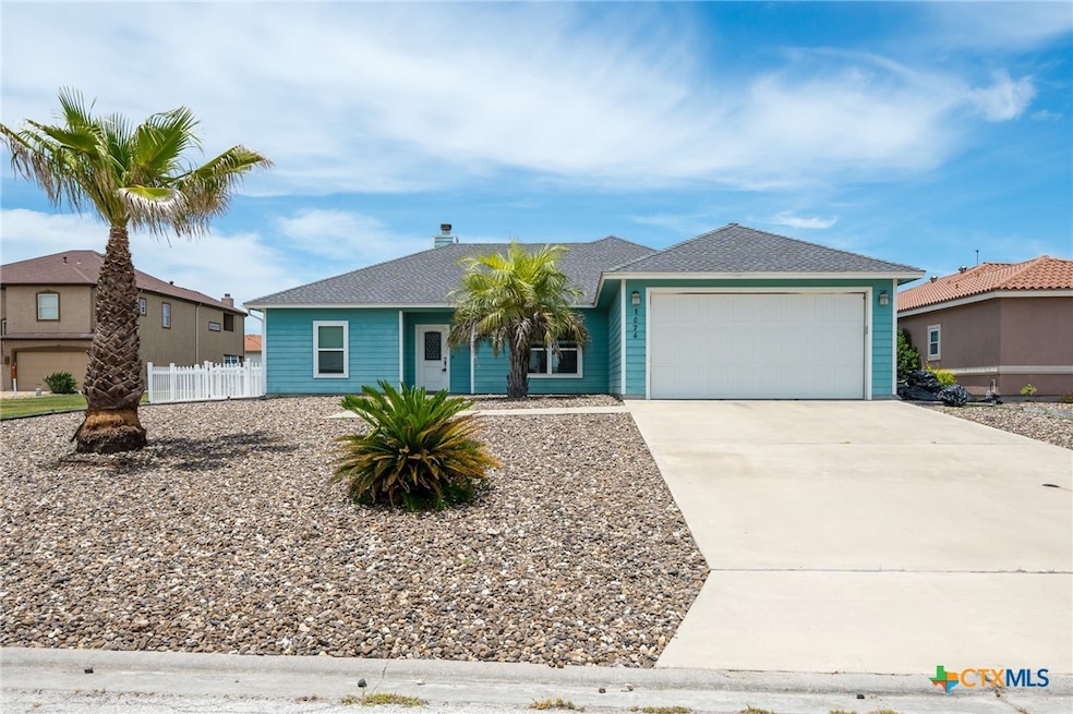 For Sale $860,000