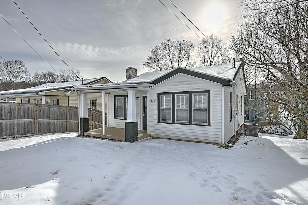 524 Lakeview DA