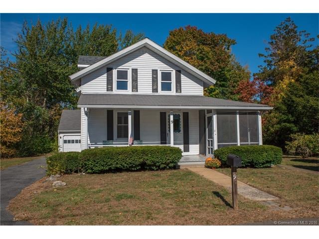 9 Mulberry has a lovely front entry, front porch a