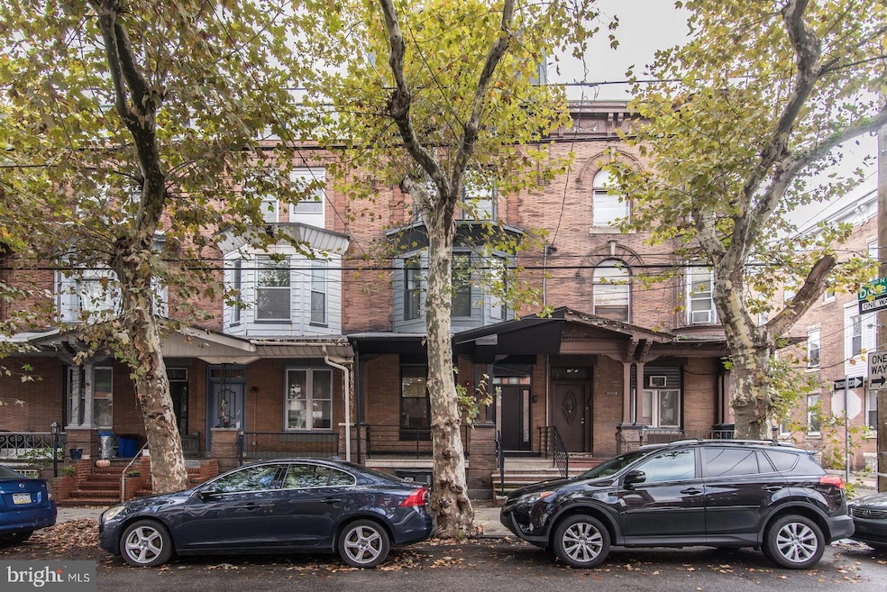 2822 W Oxford St unit 3, Philadelphia, PA 19121 - photo 1