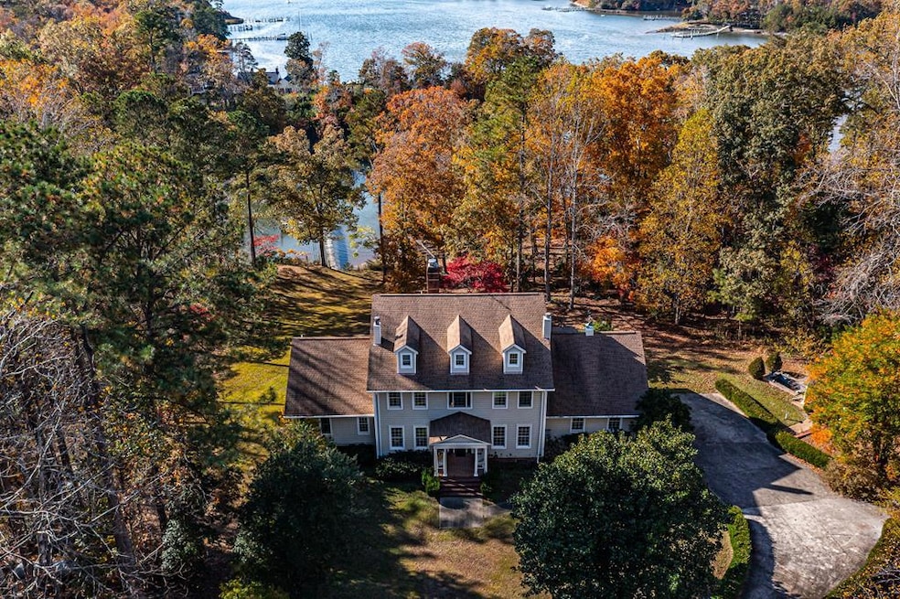 673 Nugent Ln, Weems, VA 22576 - photo 1