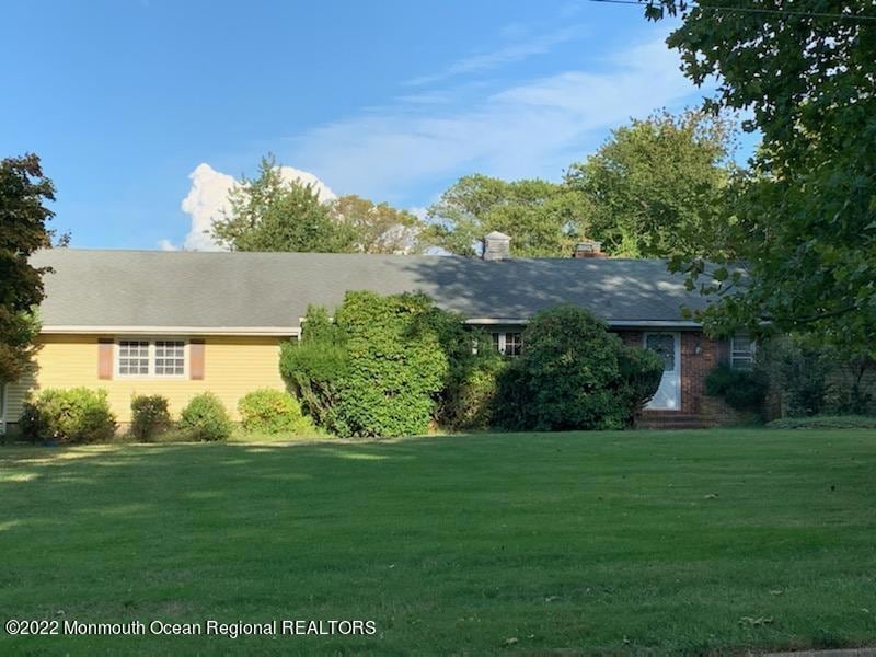 184 Heyers Mill Rd, Colts Neck, NJ 07722 - photo 1