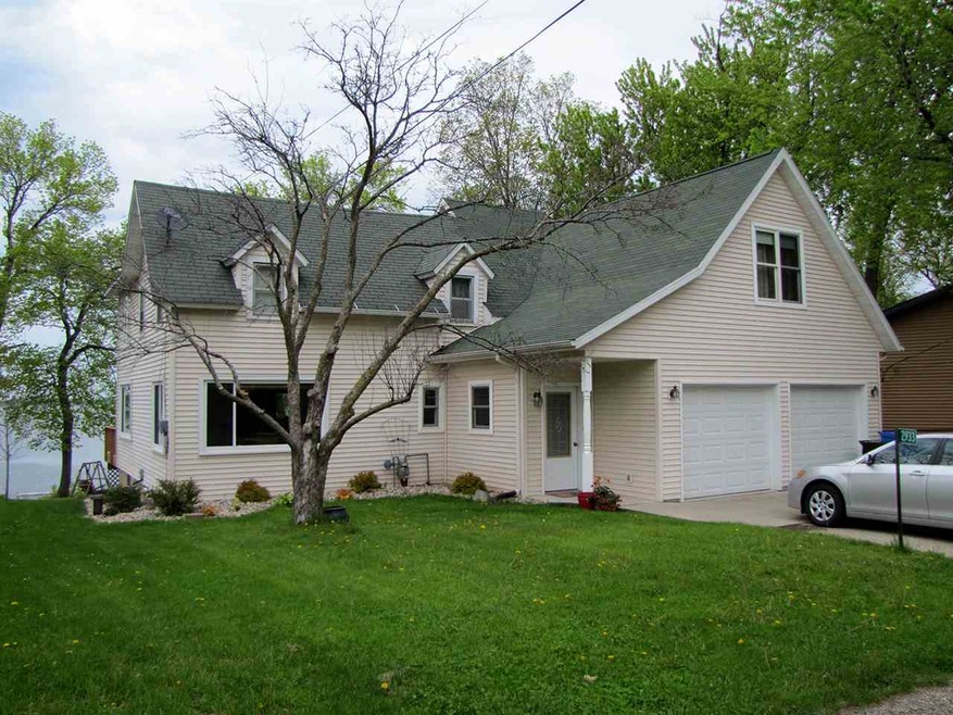 2933 Camp Leonard Rd, Mc Farland, WI 53558 - photo 1