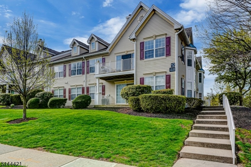 1202 Magnolia Ln, Branchburg, NJ 08876 - photo 1