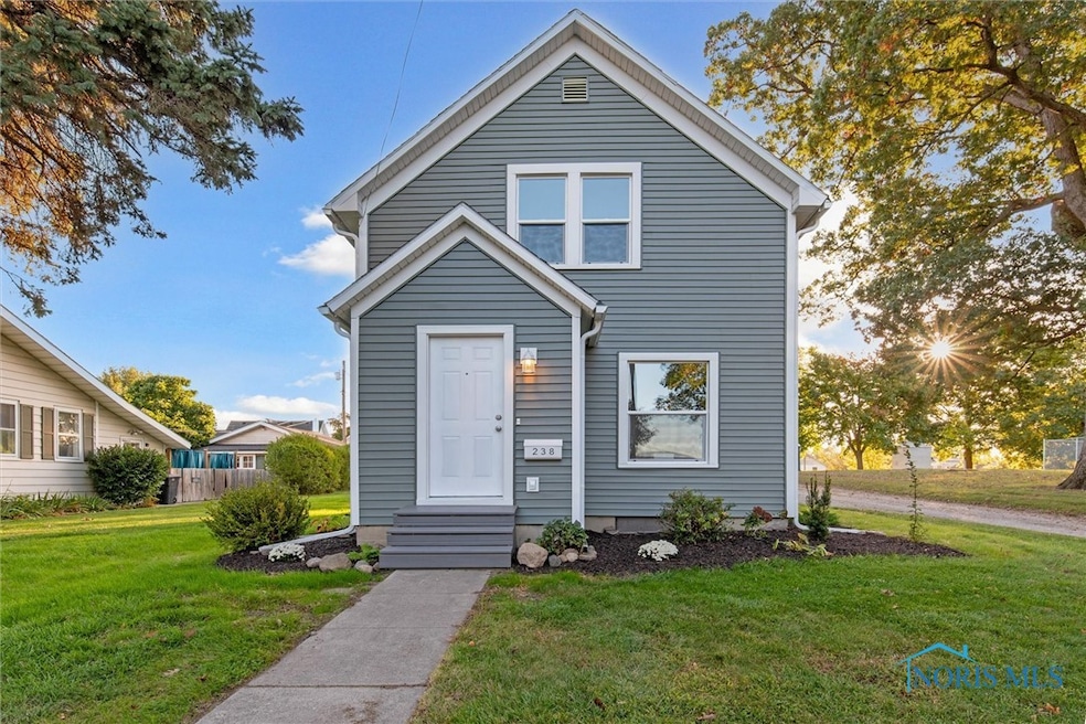 238 Monroe St, Wauseon, OH 43567 MLS 6107831